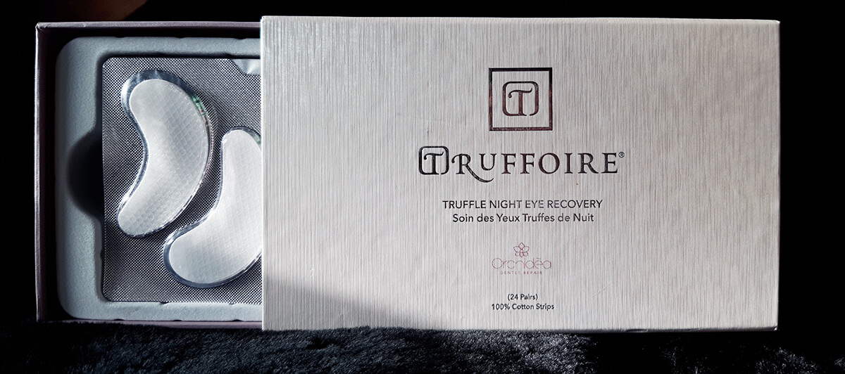 Truffoire Night Eye Recovery masks in box