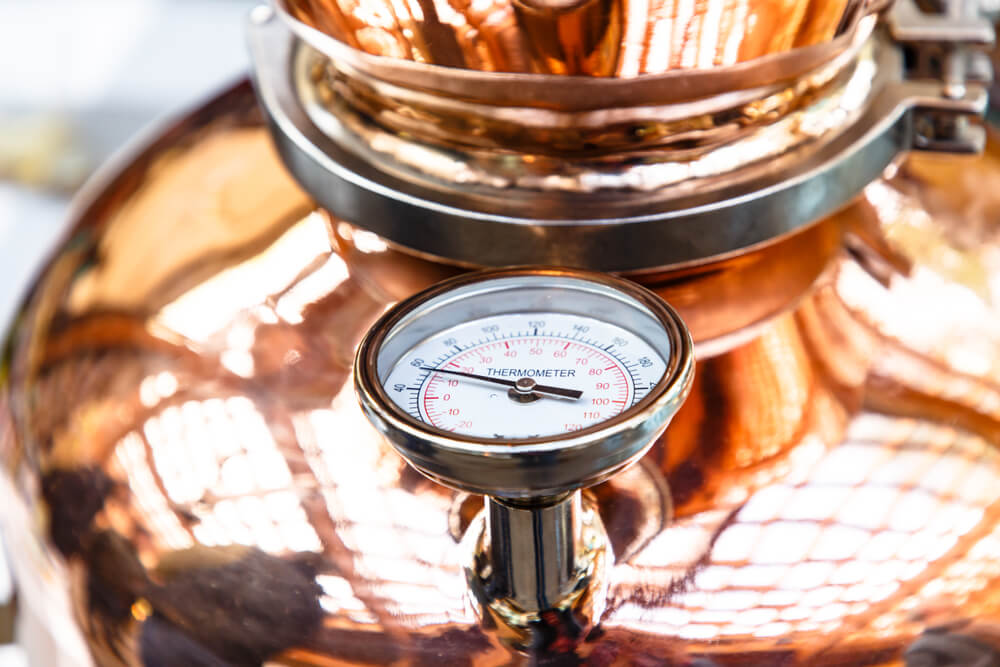 Copper gin still