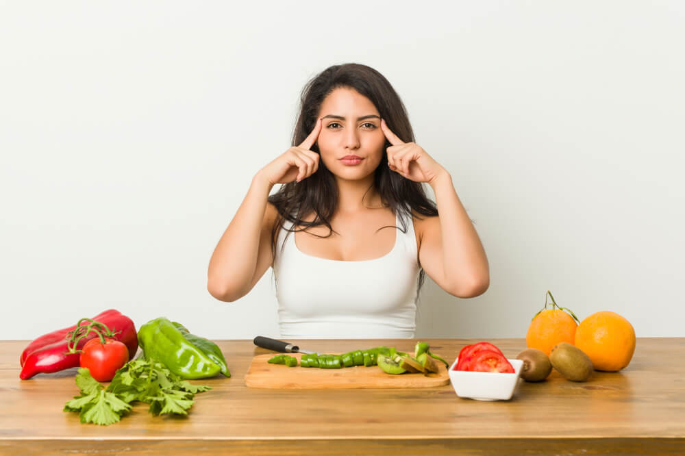 woman mindful eating