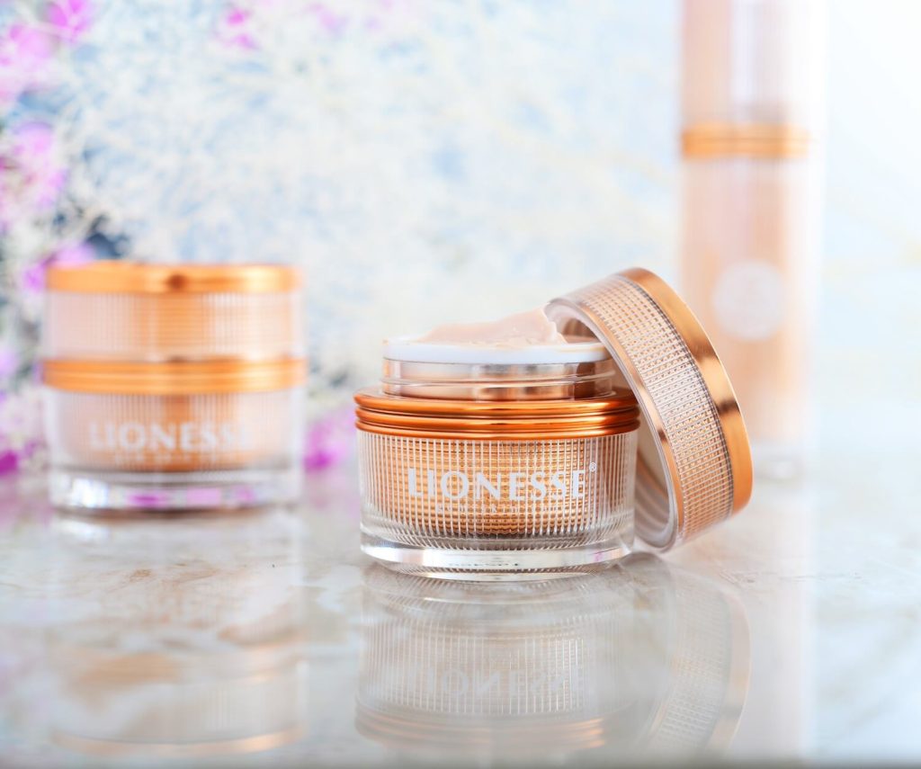 Amber Dark Circle Eye Cream